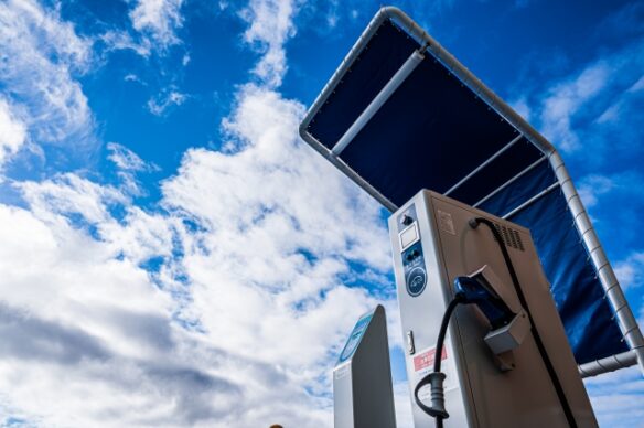 次世代型太陽電池普及促進事業費補助金の募集について